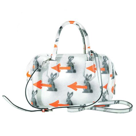 prada 2016 bunny arrow prints|Prada Bunny .